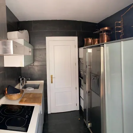 Atico Con Jacussi Y Parking En La Playa By Spainsunrentals Apartmán