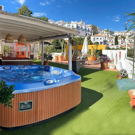 Apartament Atico Con Jacussi Y Parking En La Playa By Spainsunrentals Nerja